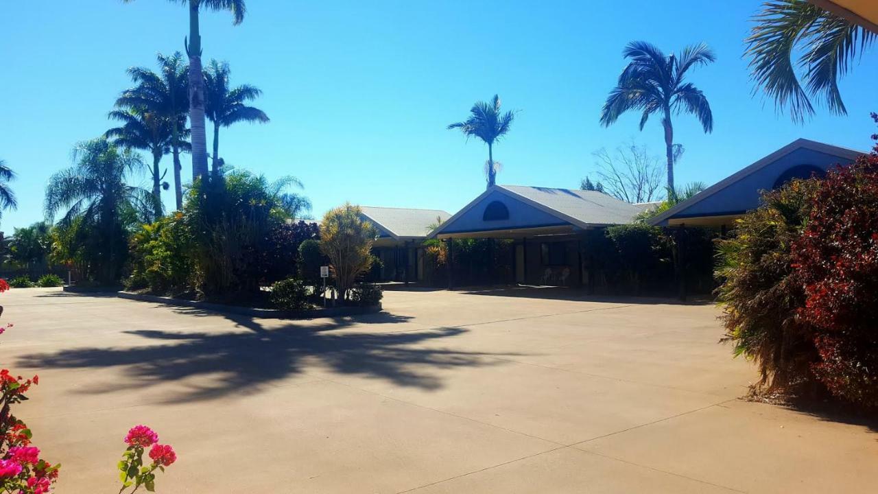 Biloela Palms Motor Inn Esterno foto